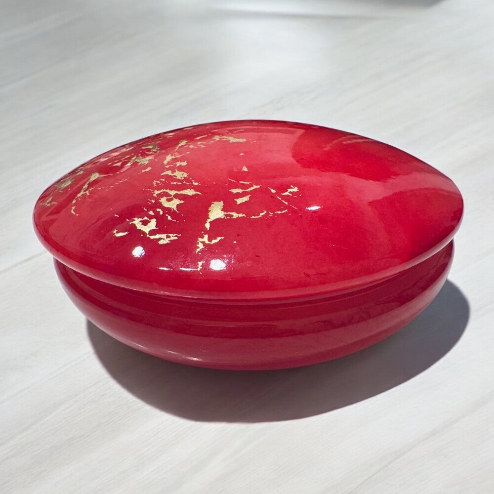 Genuine Volterra Italy Alabaster Swivel Top Trinket Box Round Red and Gold Veins